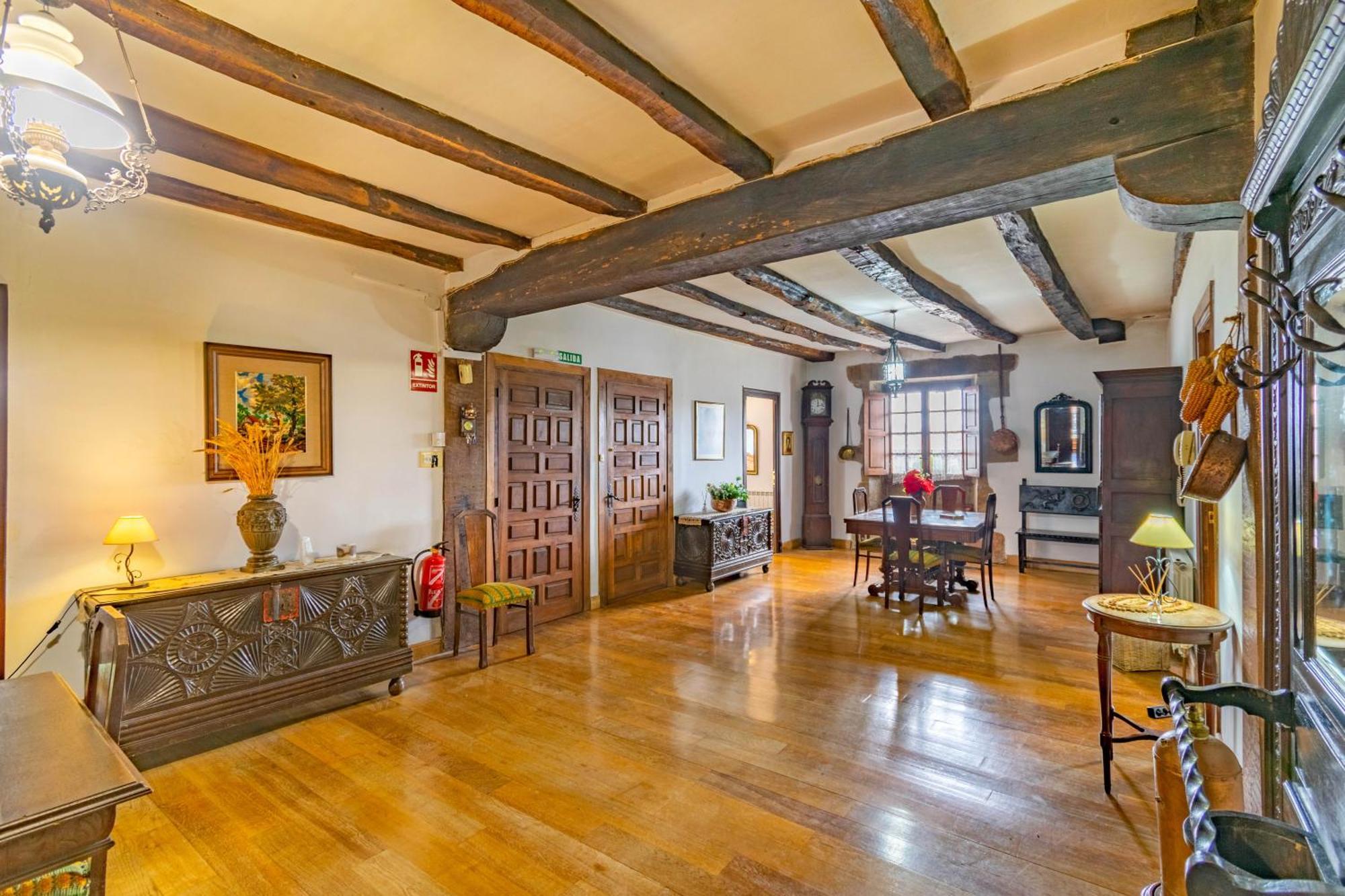 Casa Rural Arotzenia, Hogar Rustico En Pleno Valle De La Ulzama Lizaso Zewnętrze zdjęcie