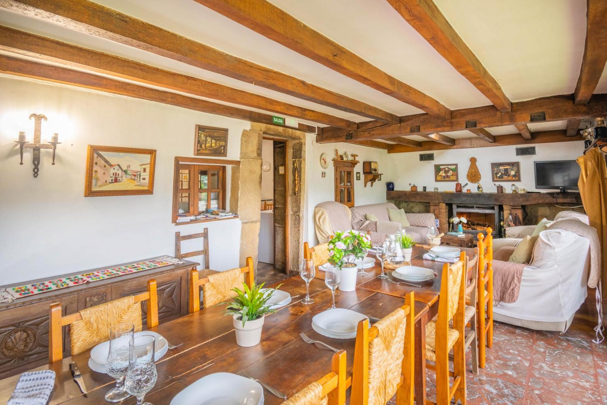 Casa Rural Arotzenia, Hogar Rustico En Pleno Valle De La Ulzama Lizaso Zewnętrze zdjęcie